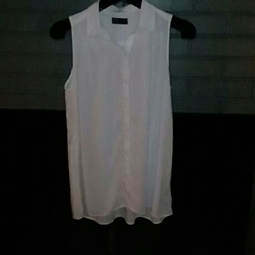 White button down collared v-neck blouse